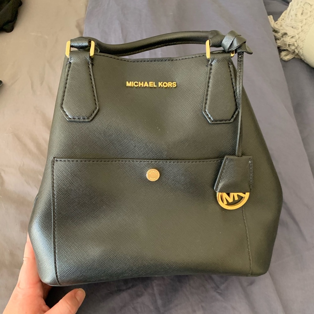 Michael Kors purse - Black & Gold